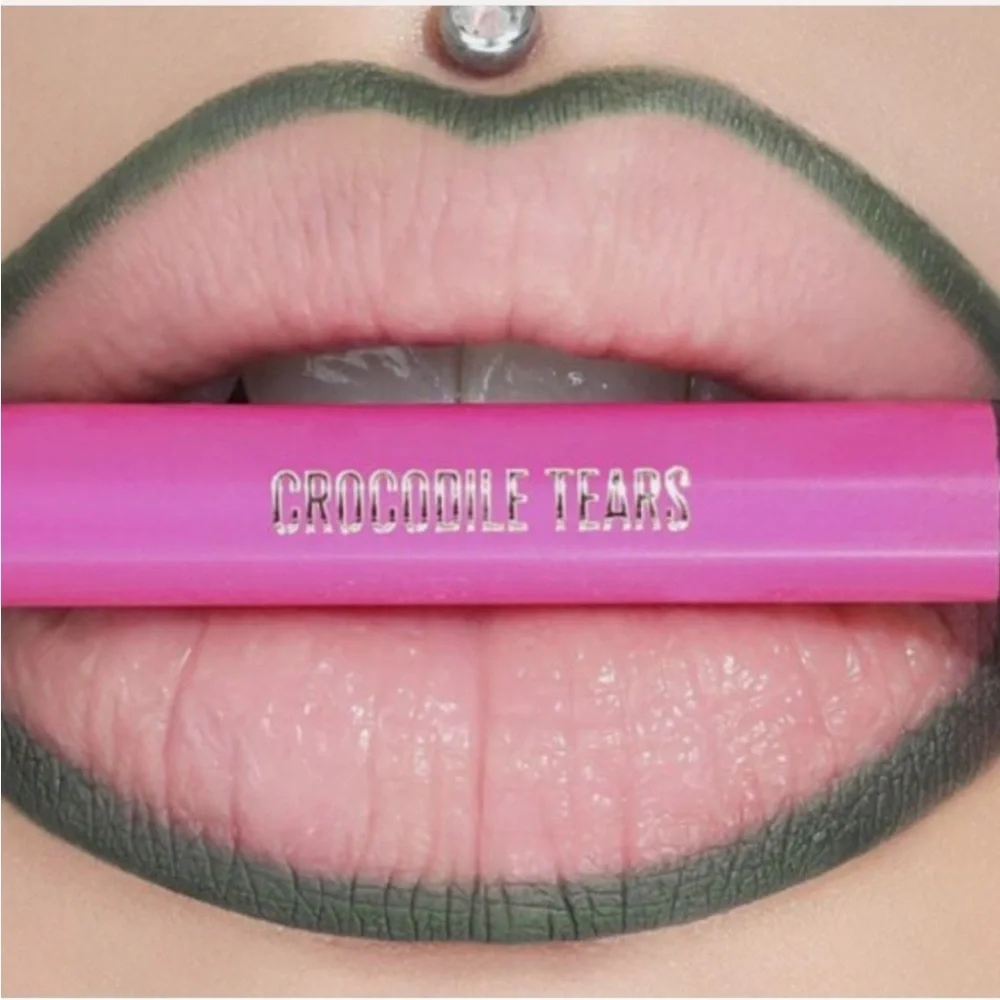 NIB Jeffree STAR Lip Liner in Crocodile Tears Green Shade